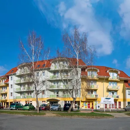 Orchidea Wellness Lägenhetshotell Zalakaros