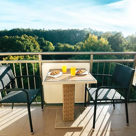 Lägenhetshotell Orchidea Wellness 3*